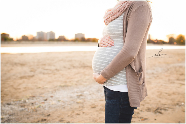 Chicago Maternity Photographs | Rebecca Hellyer Photography