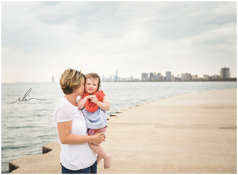 Stunning mom and child portraits | Chicago Family Photographer | Rebecca Hellyer Photography