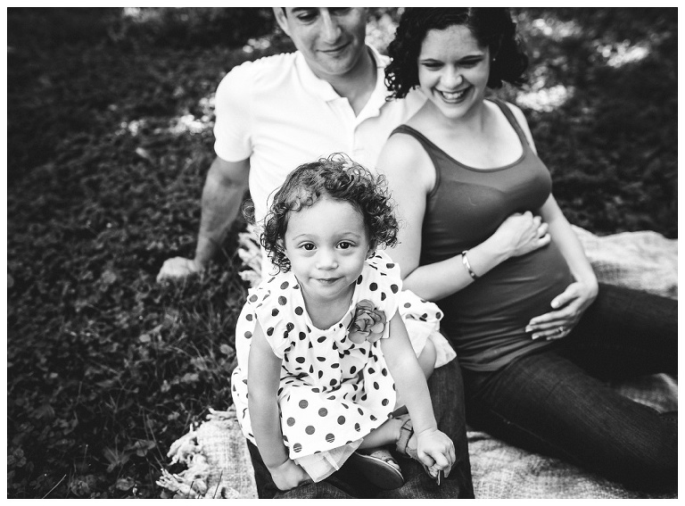 Fun family maternity photos | Chicago, IL Photographer | Rebecca Hellyer Photography