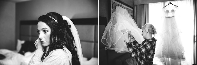 Bride getting ready | Des Plaines Wedding Photography | © Rebecca Hellyer Photography