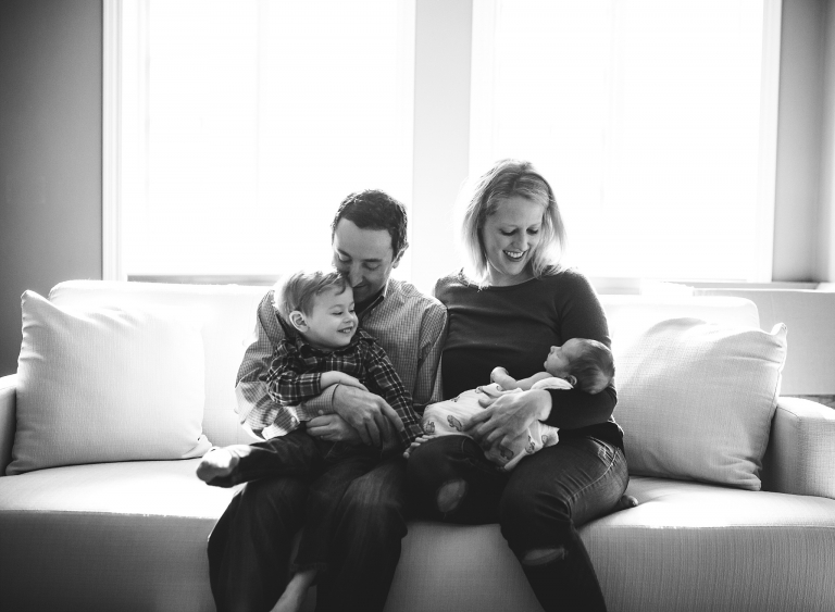 Chicago newborn photographer | Lifestyle newborn photos | Rebecca Hellyer Photography