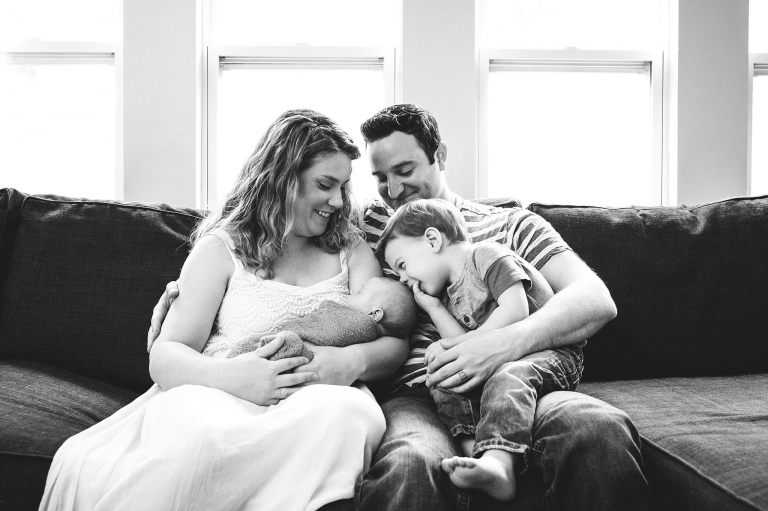 Family photo with newborn baby | Chicago Newborn Photographer | © Rebecca Hellyer Photography